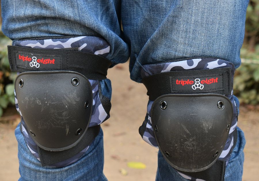 how the triple kneesaver pads fit
